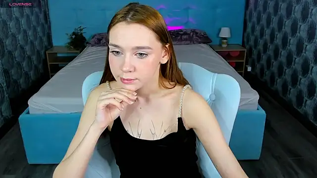 Snapshot of Lesi_Moonie01 chatting on 01-22-25, 08:40 Lesi Moonie01 online show from 01-22-25, 08:40