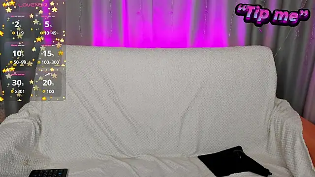 Snapshot of Lesi_Moonie01 chatting on 01-25-25, 02:58 Lesi Moonie01 online show from 01-25-25, 02:58