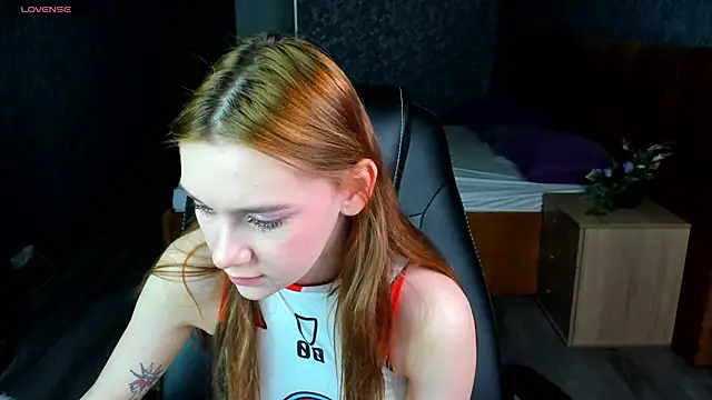 Snapshot of Lesi_Moonie01 chatting on 01-30-25, 08:01 Lesi Moonie01 online show from 01-30-25, 08:01