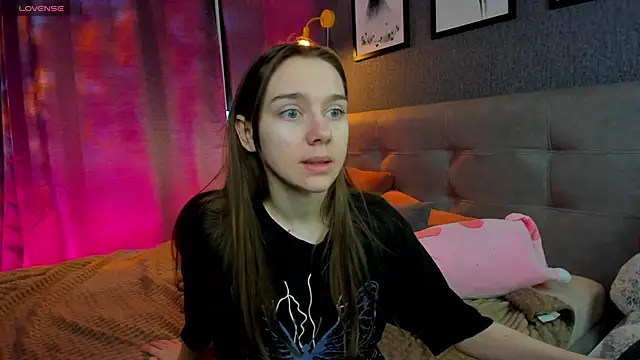 Snapshot of Lesi_Moonie01 chatting on 12-04-25, 08:34 Lesi Moonie01 online show from 12-04-25, 08:34