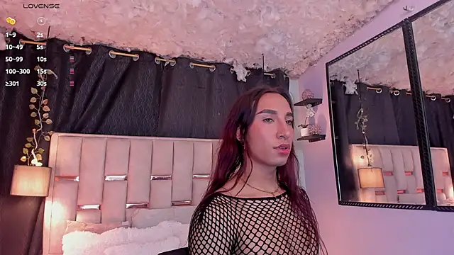 Nathan Smith  online show from 11-06-25, 07:26