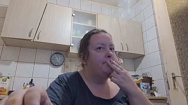 Snapshot of melissaBlessing chatting on 09-24-25, 01:53 melissaBlessing online show from 09-24-25, 01:53