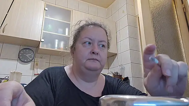 Snapshot of melissaBlessing chatting on 05-24-26, 11:21 melissaBlessing online show from 05-24-26, 11:21