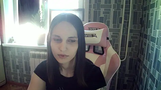 Snapshot of BlackHe4rts_ chatting on 03-19-25, 04:57 BlackHe4rts  online show from 03-19-25, 04:57