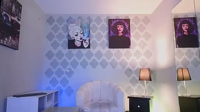GabyPetit online show from 07-18-26, 07:50