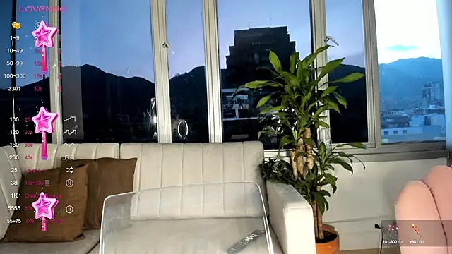 Snapshot of Megan_Lim chatting on 01-21-25, 11:03 Megan Lim online show from 01-21-25, 11:03