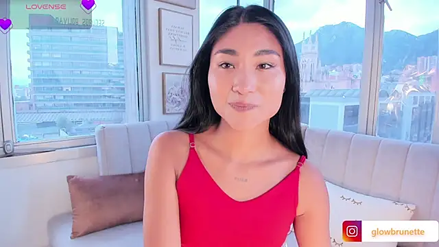 Snapshot of Megan_Lim chatting on 02-13-25, 04:39 Megan Lim online show from 02-13-25, 04:39