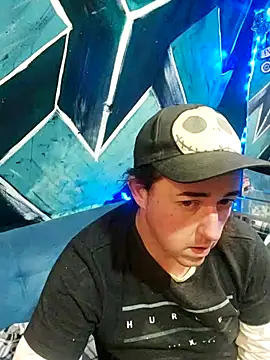 Boo-boo kittyfux online show from 10-26-25, 12:27