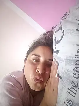 Snapshot of yajahil chatting on 01-08-25, 02:35 yajahil online show from 01-08-25, 02:35