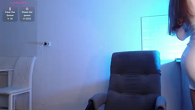 Eva Hailey  online show from 02-04-26, 04:40