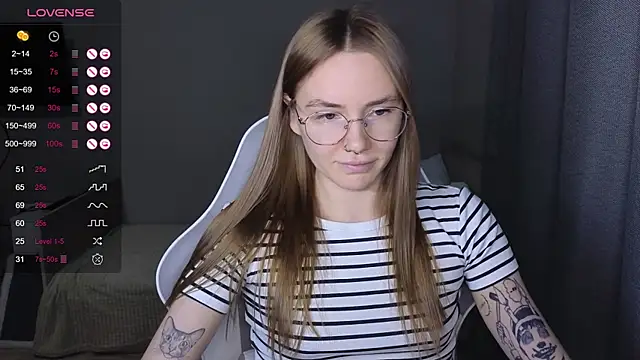 littlevildevil online show from 12-15-25, 11:03