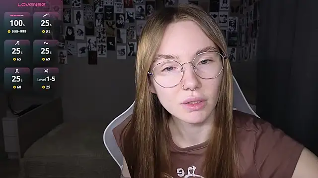 littlevildevil online show from 05-06-26, 10:42