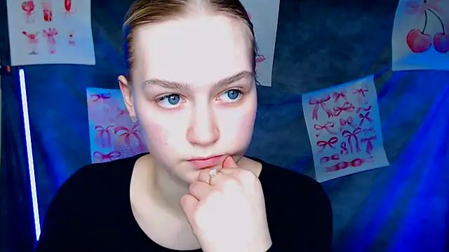 MademoiselleCl online show from 02-25-26, 01:32