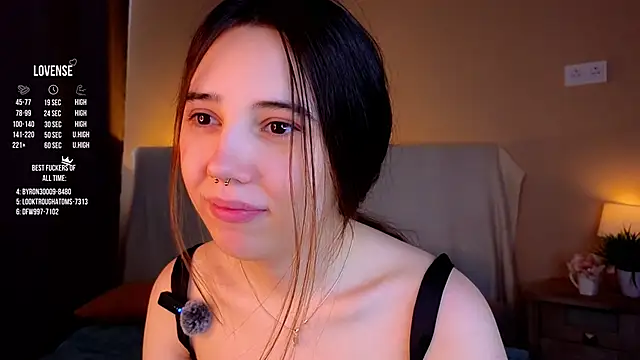 GillianDowdey online show from 09-21-25, 02:35