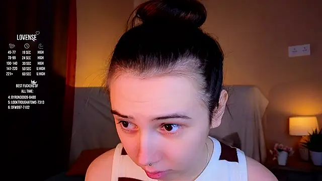 GillianDowdey online show from 10-14-25, 02:56