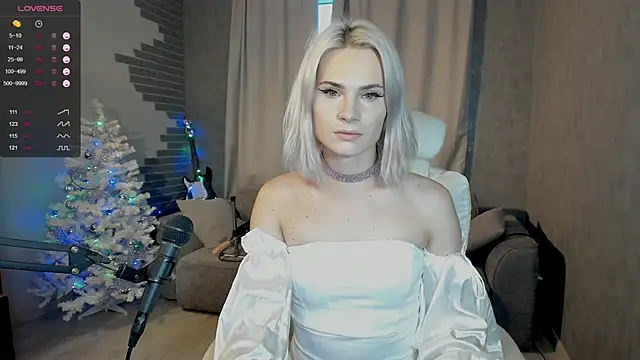 Milena marshmalows online show from 12-19-24, 09:51