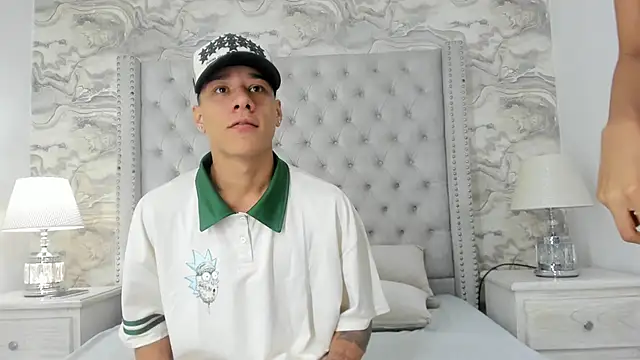 Buda and Cataleya  online show from 10-08-25, 02:47