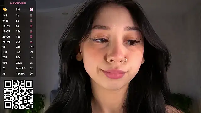 AislyEmbury online show from 11-12-25, 05:19