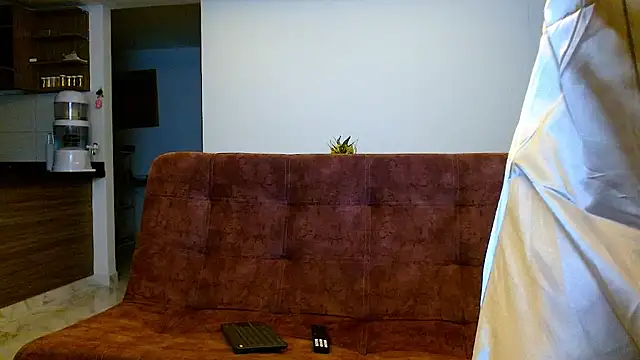 AntonellaAndNoah online show from 04-28-26, 06:40