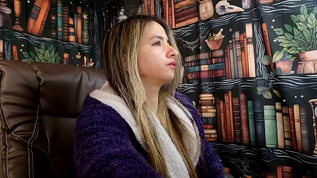 julietta   jackson online show from 03-02-25, 08:40