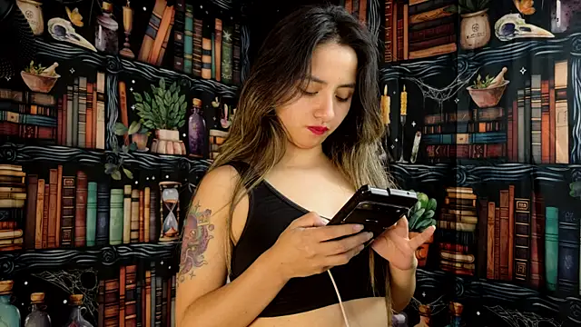 julietta   jackson online show from 11-19-25, 08:42