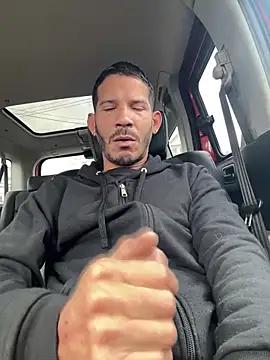 Chico Bellaco online show from 12-11-24, 03:37