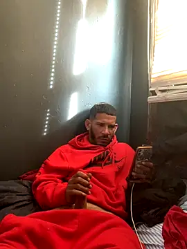 Chico Bellaco online show from 10-13-25, 02:06