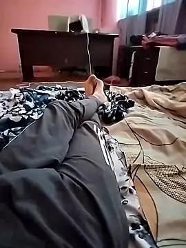 Snapshot of indian___fucker chatting on 09-24-25, 11:13 indian fucker online show from 09-24-25, 11:13