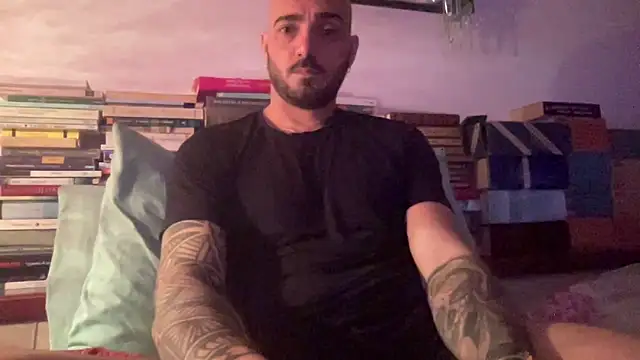 alessandromori91 online show from 04-18-26, 10:43