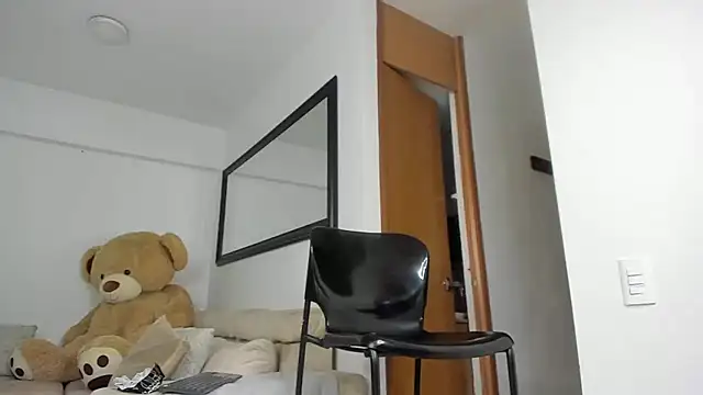 smit hot sr online show from 01-18-26, 05:44