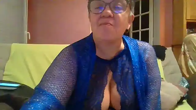 Vandeae44 online show from 02-03-26, 08:58