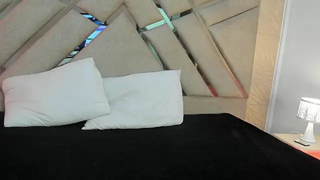 sophie pariss online show from 04-01-26, 03:07