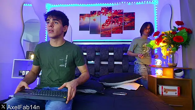 Alex and Fabian online show from 02-02-25, 06:20