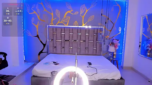 AlessiaDouce online show from 11-27-25, 08:22