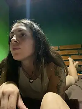 isadelasestrellas online show from 03-19-25, 03:09