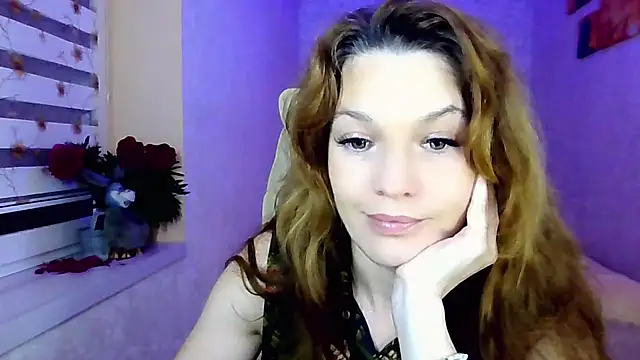 impossibleluna online show from 06-05-26, 07:52