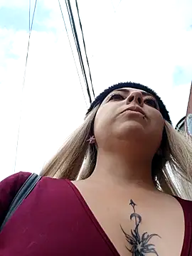 madelaine- online show from 01-24-25, 07:39