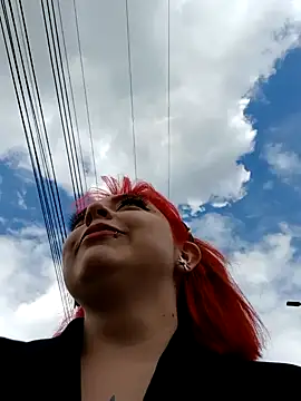 madelaine- online show from 01-27-25, 07:24