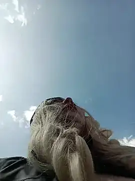 madelaine- online show from 03-20-26, 06:57