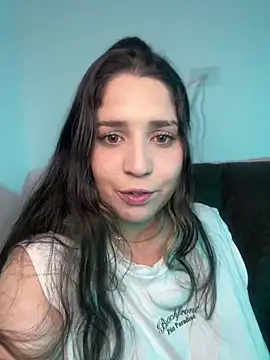 valentina jonnes1 online show from 04-23-26, 04:57