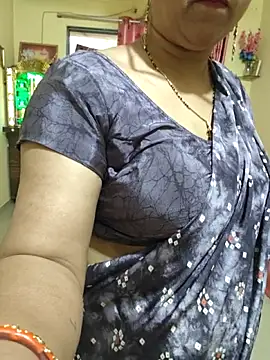 PayalSharmahot143 online show from 03-10-26, 01:54