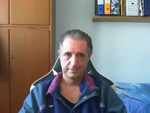 lliuk70mi online show from 02-04-25, 01:27