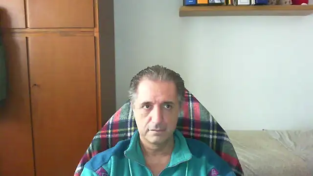 lliuk70mi online show from 04-13-26, 12:32