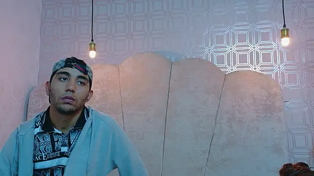 Annyeli online show from 11-15-25, 02:13