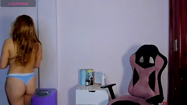 karla charloby online show from 03-19-26, 05:39