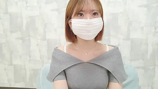 LOVE MOMO LOVE online show from 04-16-26, 12:17