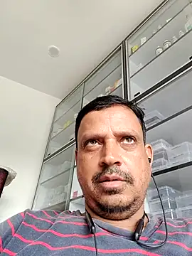 Raj1043 online show from 07-18-26, 05:44