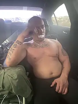 Snapshot of EatMyCake831 chatting on 12-22-24, 08:14 EatMyCake831 online show from 12-22-24, 08:14