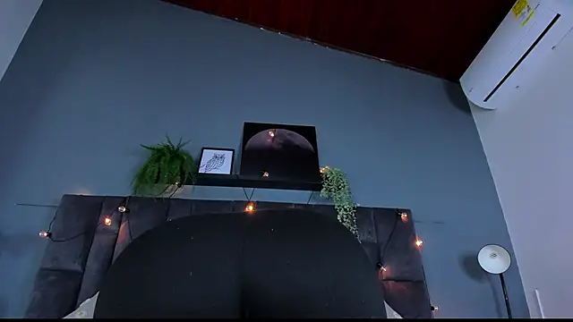 DulceAurora   online show from 02-16-26, 01:35