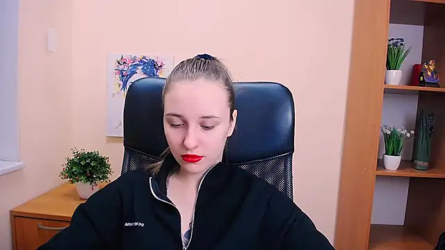 Snapshot of _Nicole_new chatting on 01-28-25, 06:49  Nicole new online show from 01-28-25, 06:49